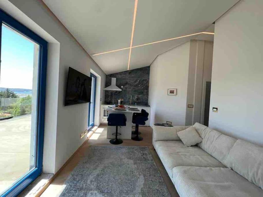 Sea View 2 Bedroom Apartment Portoroz Exterior photo